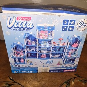 Prince Villa Assembly Set - Blue and Pink